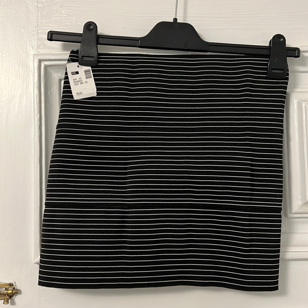 Brand new holt renfrew bandage skirt